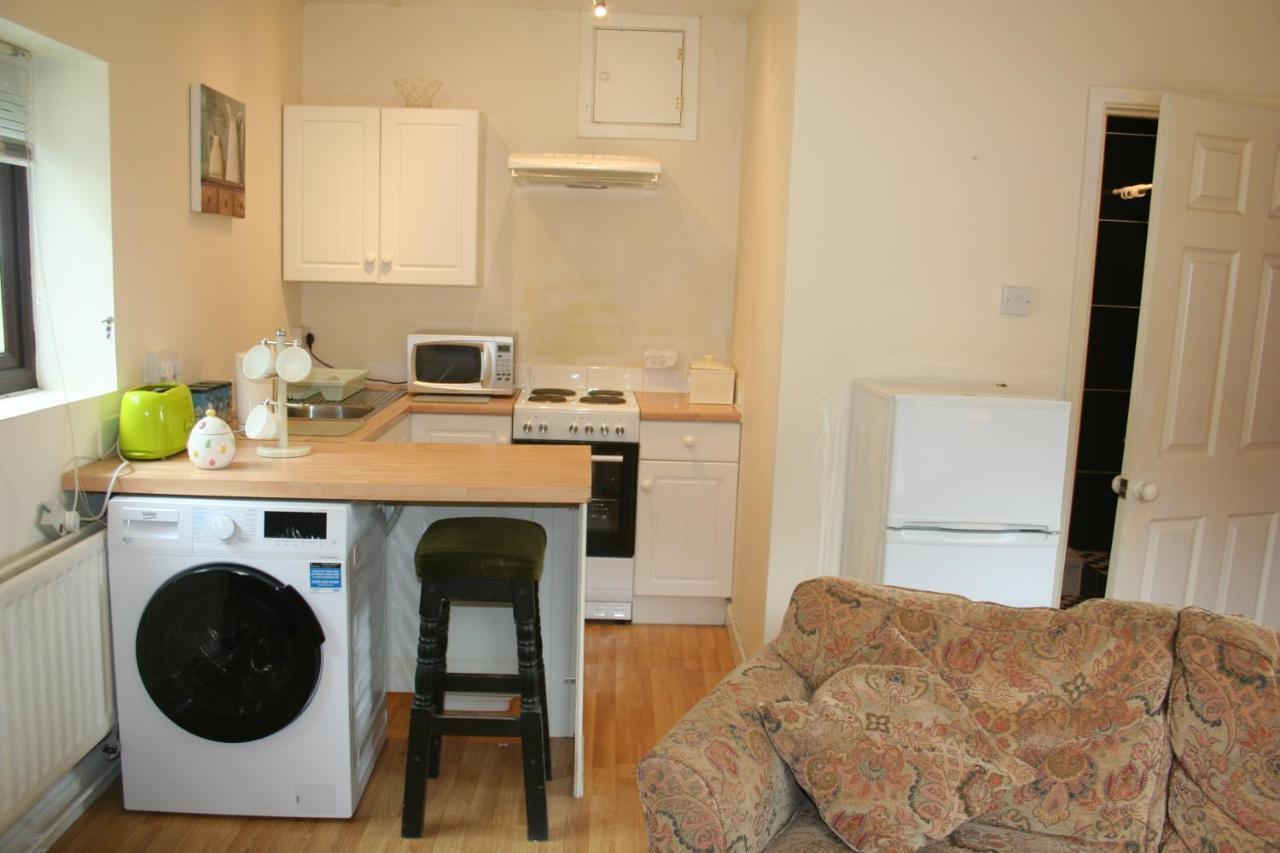 Coynant Farm Guesthouse - Farm Park Stay Swansea Luaran gambar